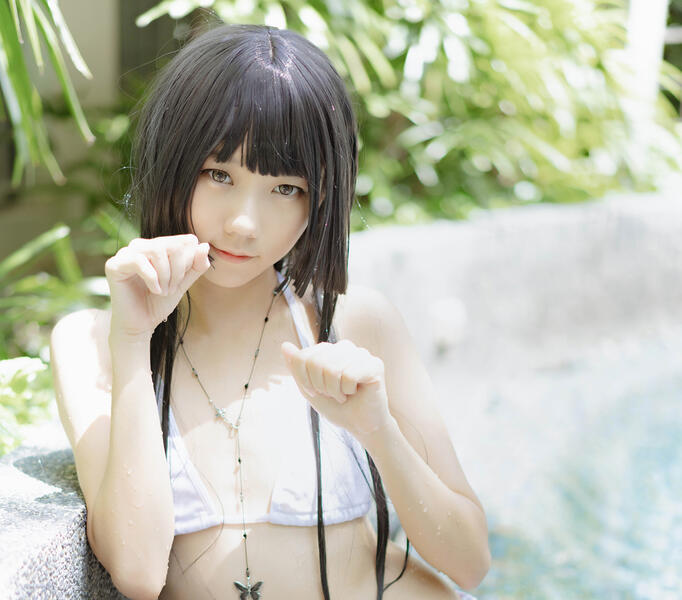 Cosplayer | Photographer | Content Creator (Tinneh/Tibytinneh on most platforms)